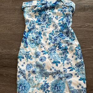 Thats-so-fetch Women's Blue and White Dress